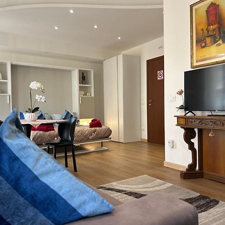 Valverde Apartment And Rooms Verona Exterior foto